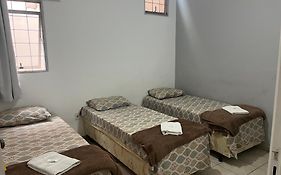 Pousada Maria Maria Próximo ao Santuário Nacional